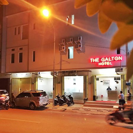 The Galton Hotel Baubau Exterior photo